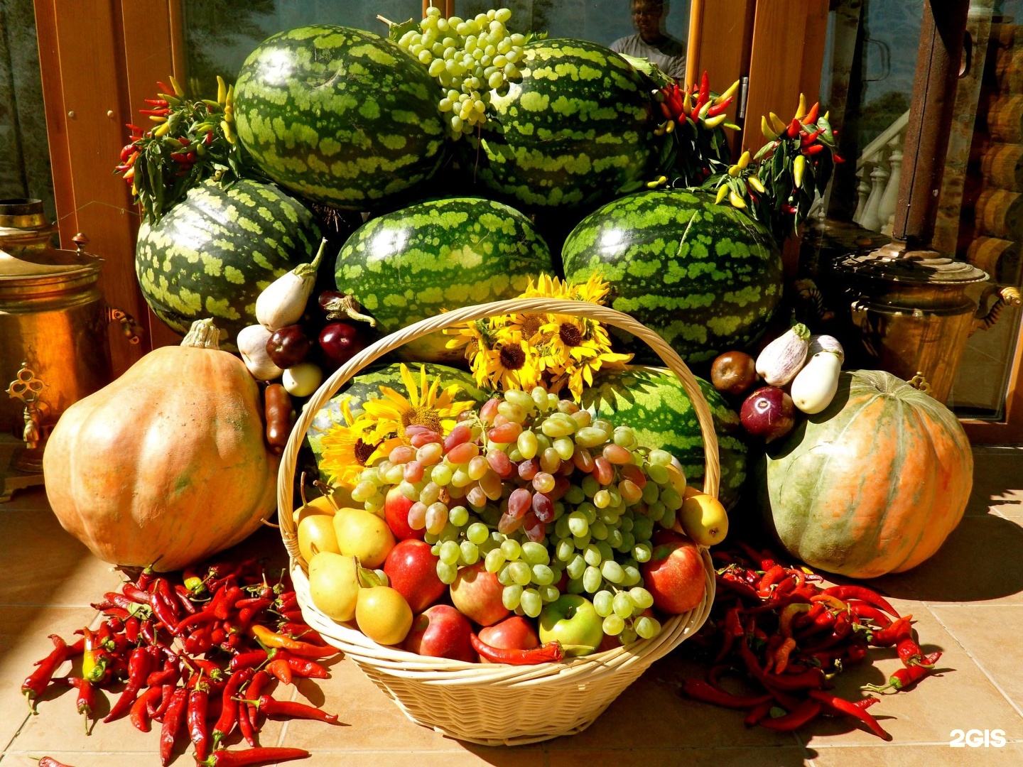 Урожай овощей и фруктов