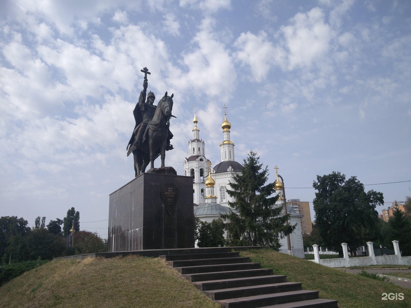 Памятник Ивану Грозному в Орле фото