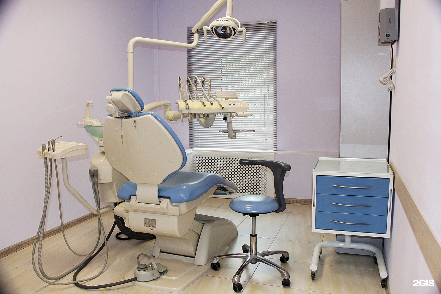 клиника дент в черногорске. сириус черногорск медицинский центр. центр дент пушкина. стоматологическая клиника в великобритании эстетика. пушкин торговый центр константиновский.
