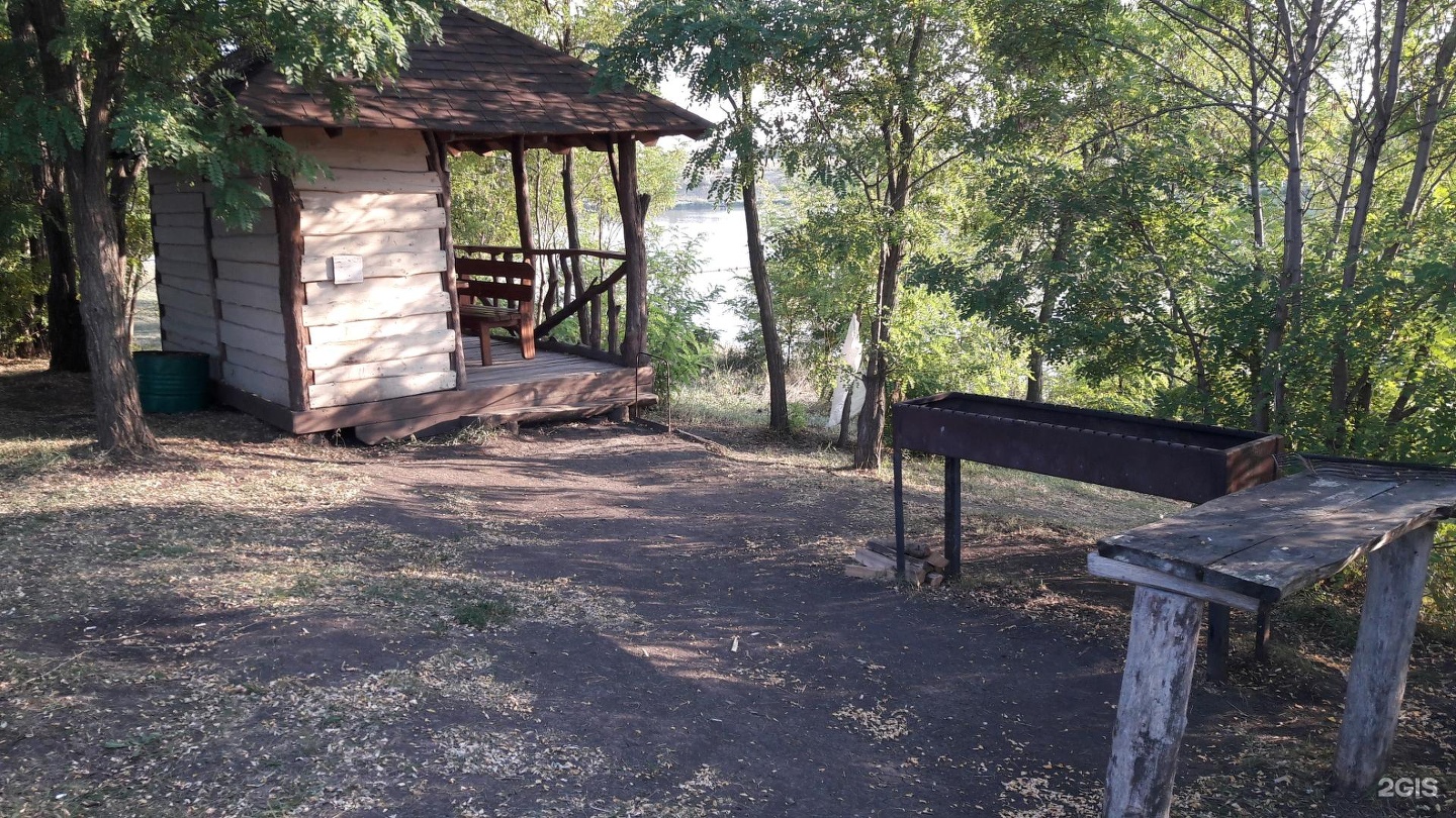 Шагаровка белгородская область. Русская деревня Белгород Шагаровка. Шагаровка Белгород. Шагаровка беседки. Шагаровка база отдыха Белгород.