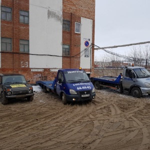 Фото от владельца Служба эвакуации и грузоперевозок, ИП Макушкин Н.Ф.