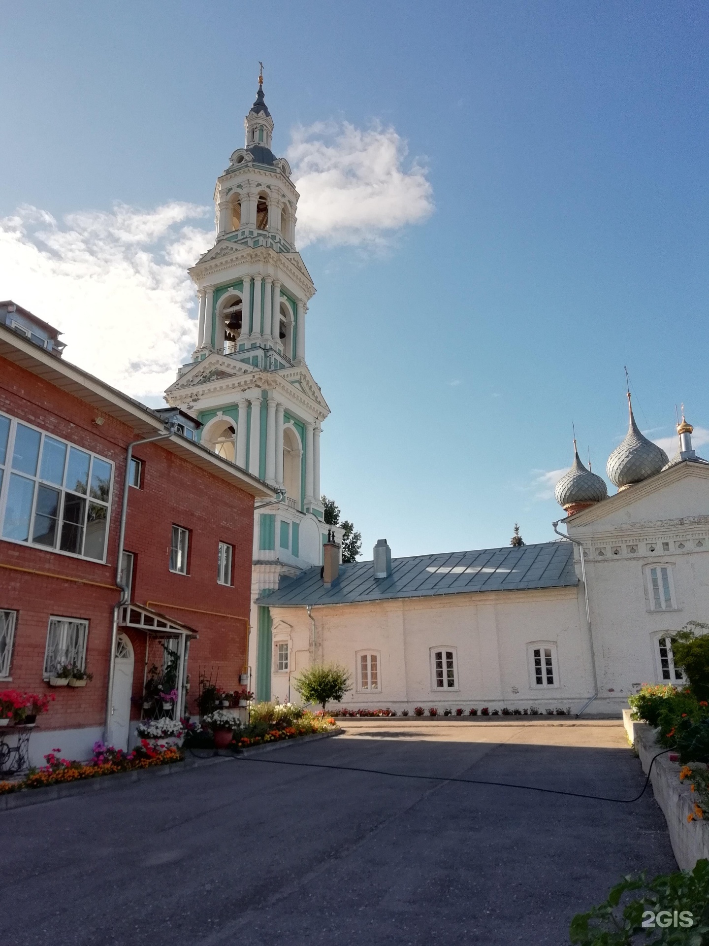 Знаменский женский монастырь. Воскресенская Церковь (Витебск). Церковь Ошмяны. Ошмяны Гродненская область.