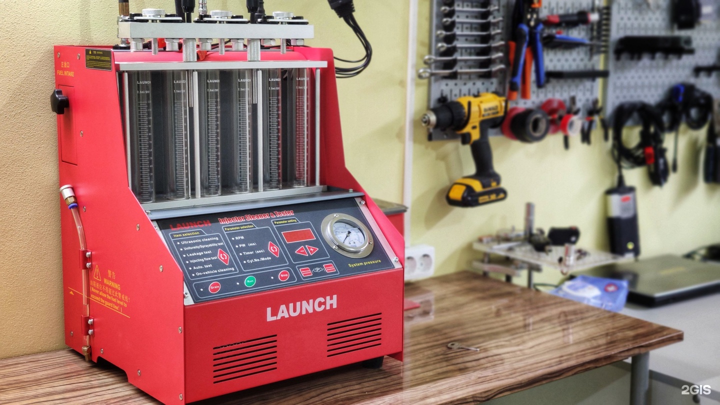 Техническое обслуживание двигателя автомобиля. Техобслуживание пенза. Станция технического обслуживания. Техническое обслуживание автомобиля. Станция техобслуживания автомобилей.