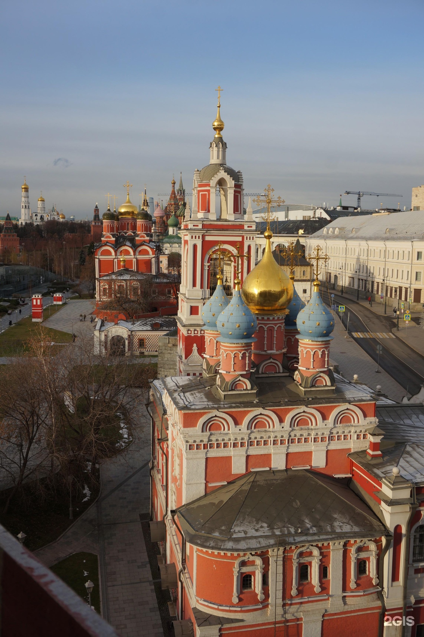 Ул варварка церкви. Церковь Георгия Победоносца на Псковской горе. Храм Георгия Победоносца на Псковской Горке. Церковь Георгия Победоносца Москва Варварке в Москве. Церковь Георгия Победоносца в Москве на Псковской горе.