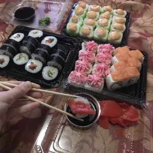 Фото от владельца Enjoy Sushi, служба доставки ролов и суши