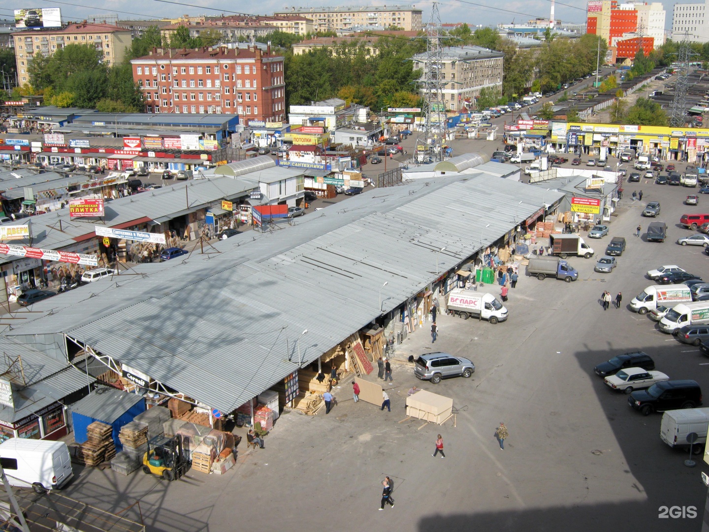 Каширский двор. Каширский рынок. Каширское шоссе 19к2. Каширское шоссе 19к2 торговый комплекс. Каширский двор-2, Москва.