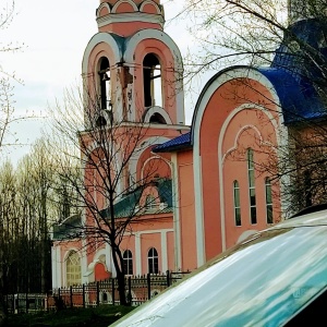 Фото от владельца Церковь святых первоверховных апостолов Петра и Павла