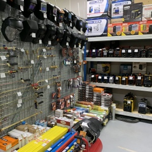 Фото от владельца В мире сварки, сеть специализированных магазинов сварочного оборудования и материалов