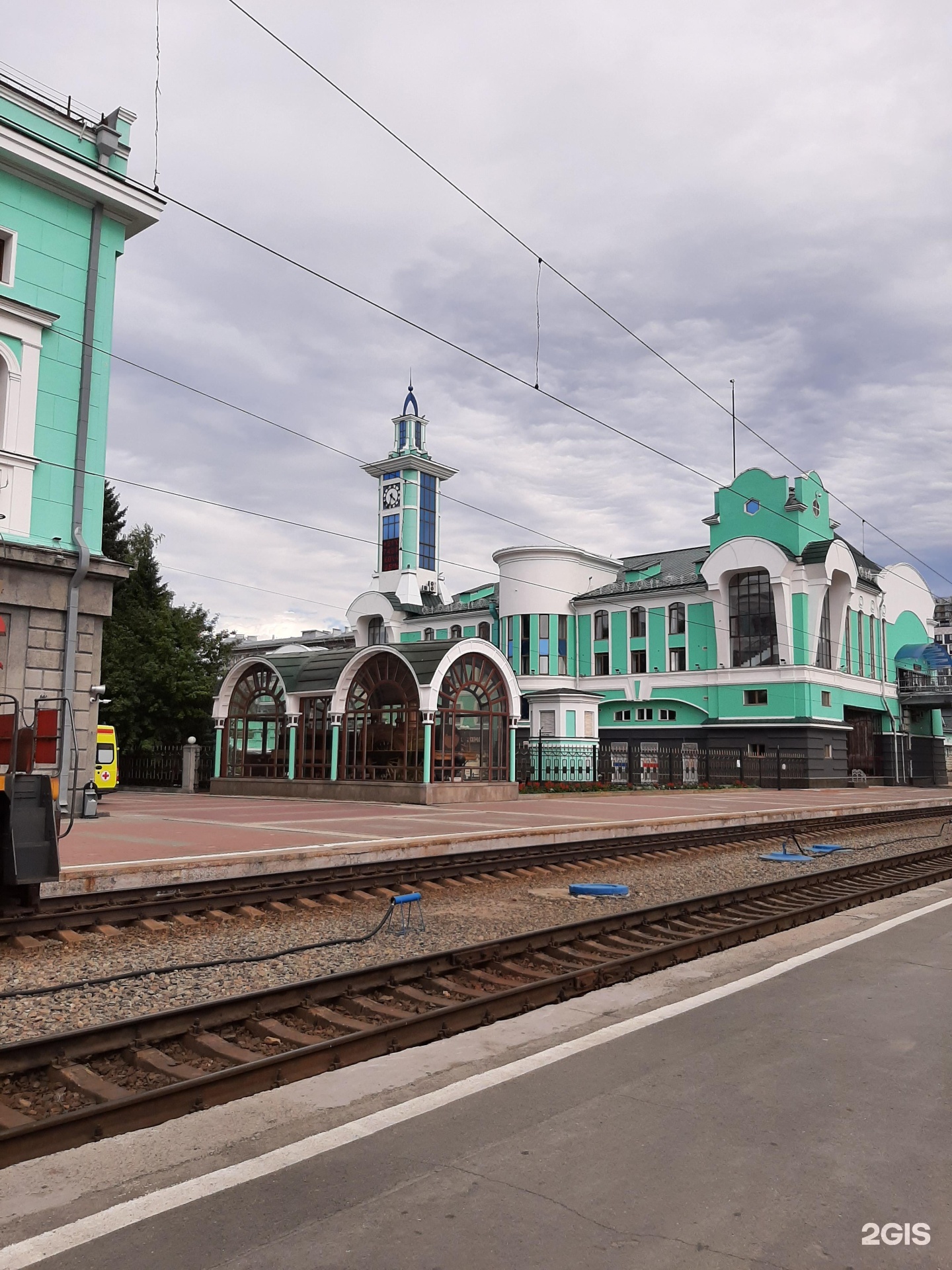 Новосибирск главный ул дмитрия шамшурина 43 фото. Новосибирск-главный, Новосибирск, улица Дмитрия Шамшурина, 43. Новосибирск вокзал. Вокзал на Дмитрия Шамшурина. Новосибирск Дмитрия Шамшурина 43а.