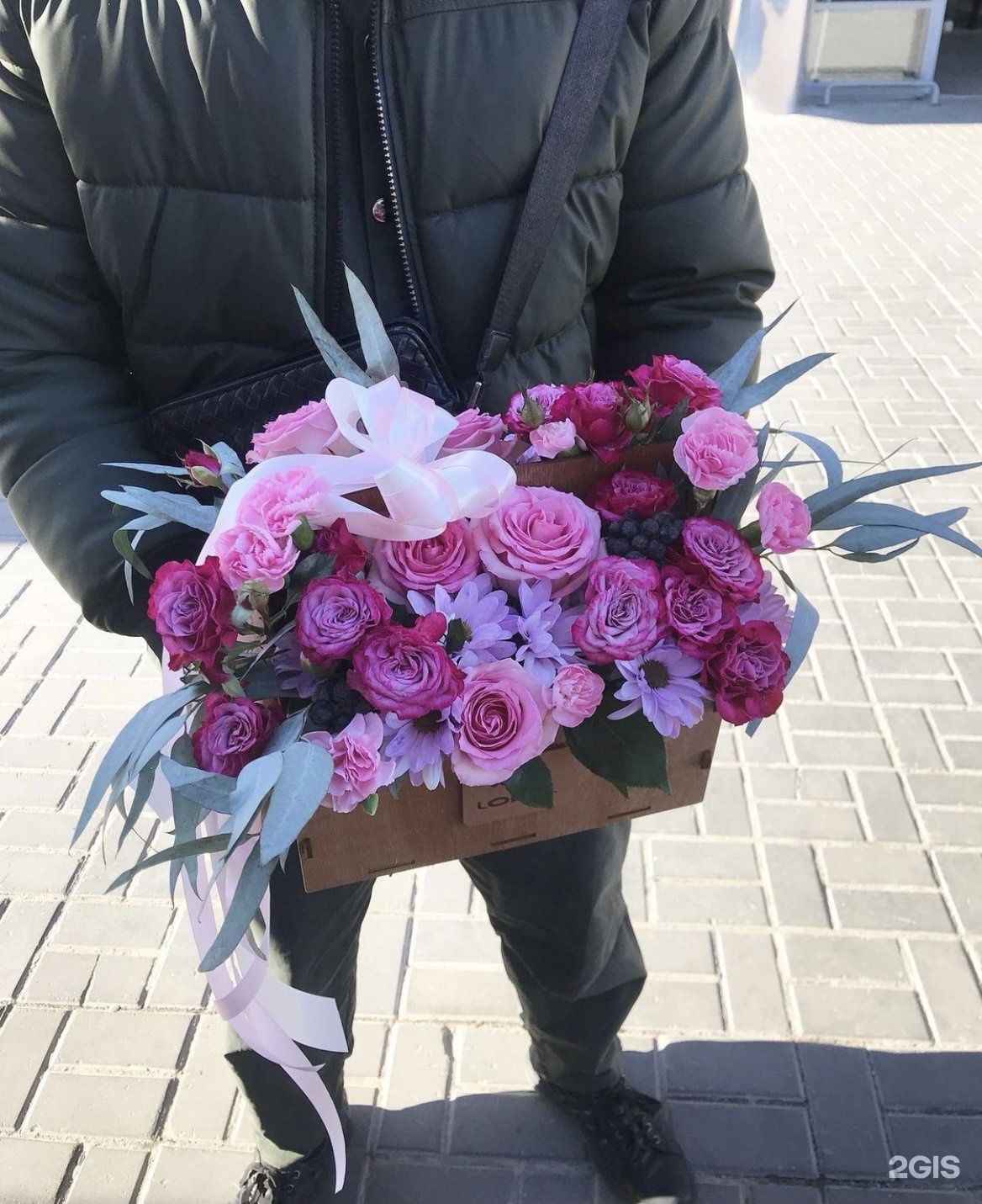 Букеты цветов волжский. Букеты цветов калуга. Готовые букеты цветов. Букеты цветов волжский. Цветы волгоград с доставкой.