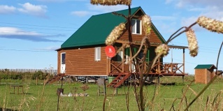 Охотское: Коттедж Морской бриз
