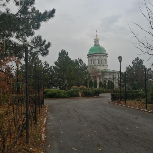 Фото от владельца Сурб-хач, армянская церковь