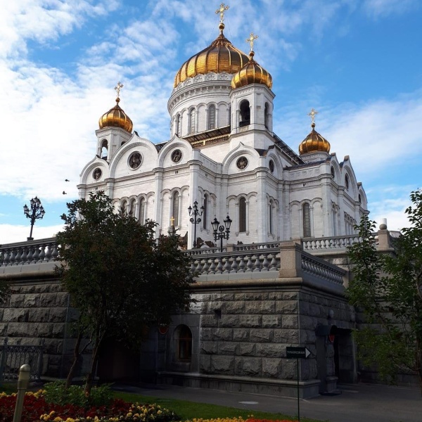 храме христа спасителя ул волхонка 15