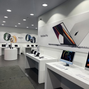 Фото от владельца Re:Store, сеть магазинов компьютерной и цифровой техники