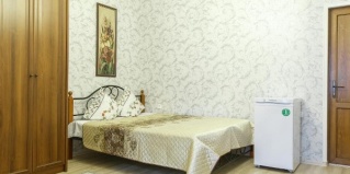 Адлер: Коттедж Willa Roze