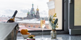 Санкт-Петербург: Отель Три моста