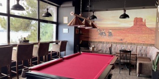 Геленджик: Отель Saloon western