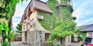 Архипо-Осиповка: Отель Оазис