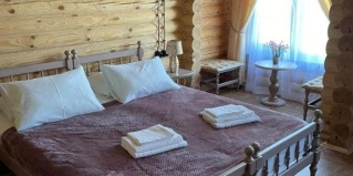 Каменномостский: Гостевой дом Кипарис