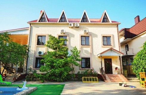 с. Кабардинка: Отель Саватай