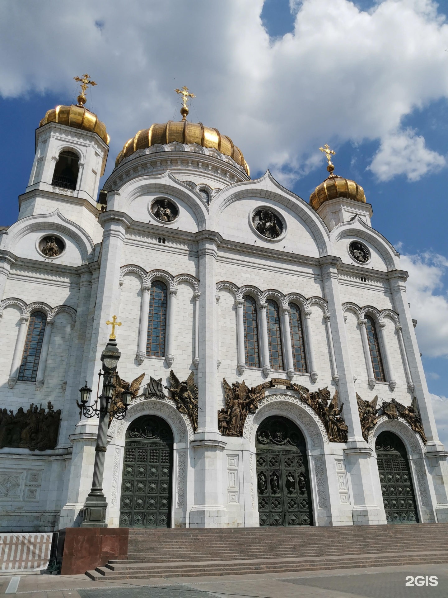 Улица волхонка храм. Храм Христа Спасителя. Москва. Храм Христа Спасителя. Храм Христа Спасителя фото.