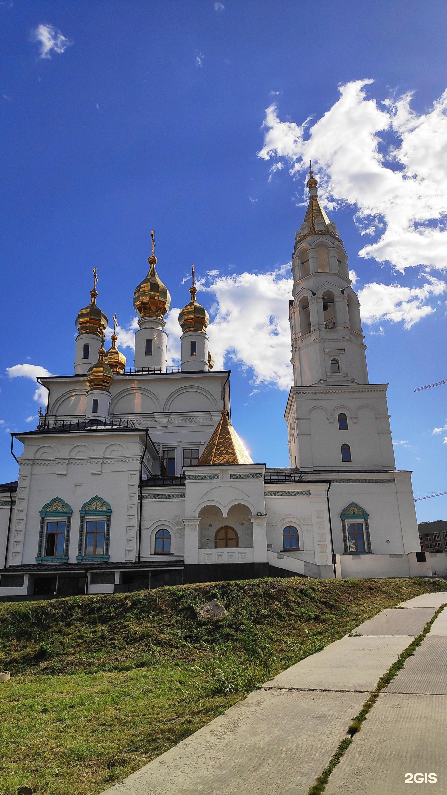 Храм строителей екатеринбург академический. Храм святых Божьих Строителей Екатеринбург.