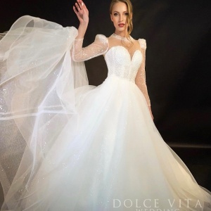 Фото от владельца Dolce Vita, студия свадебной и вечерней моды