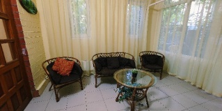 Анапа: Гостевой дом Кусочек моря