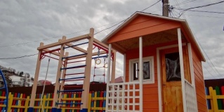 Лоо: Гостевой дом Элион