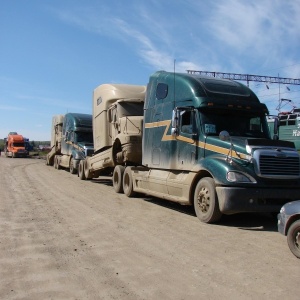 Фото от владельца ПТК Енисей-Моторс, ООО, компания по ремонту американских грузовиков