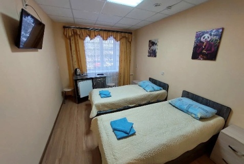 Большой Камень: Отель Адмирал центр