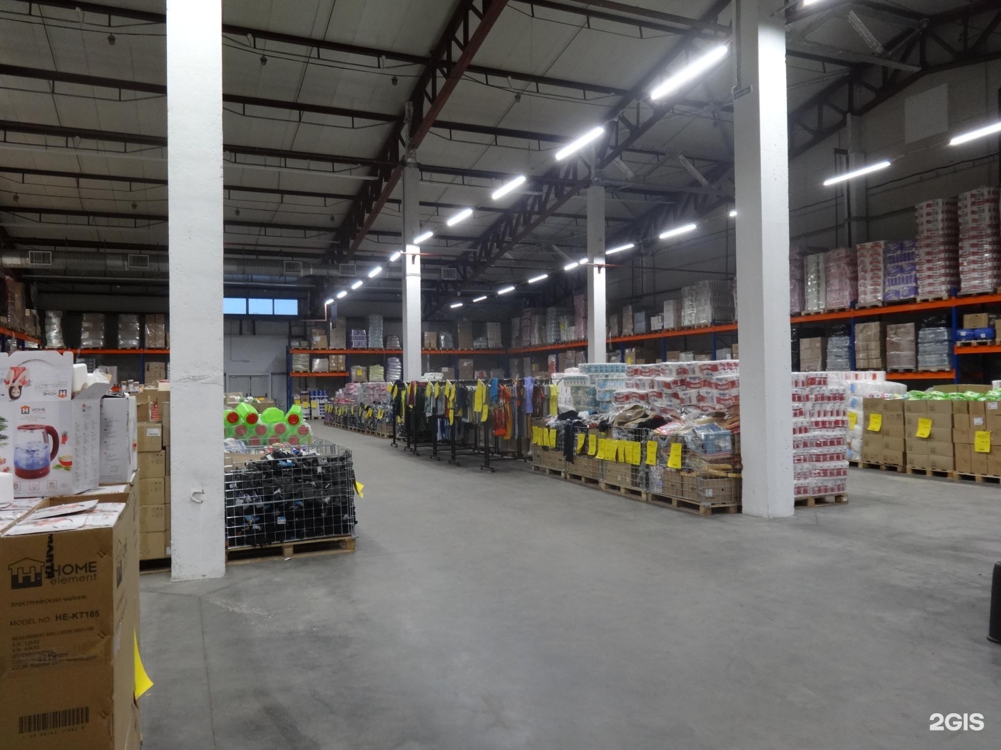 Гипермаркет 22. Гипермаркет маяк в омске на 22 партсъезда. 3. Ул бурова 22 брянск. Гипермаркет маяк оренбург.