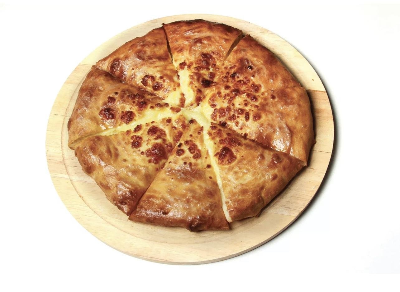 осетинский пирог с картошкой и сыром. хачапури с сыром. нарт пирог. нарт пирог. Nonushtaga taomlar.