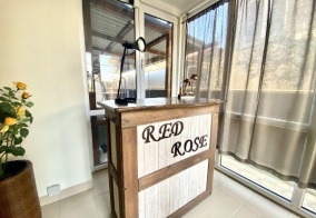 Коттедж Red Rose в Сириусе