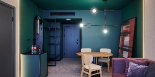 Москва: Отель Azimut Сити