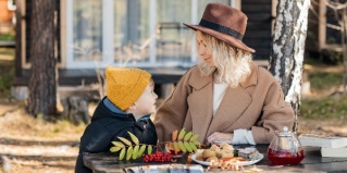 Манжерок: Отель Любава