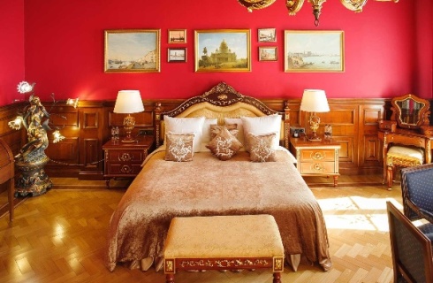 Санкт-Петербург: Отель Дворец Трезини