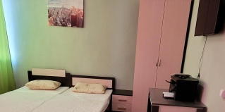 Чесноковка: Хостел Main room