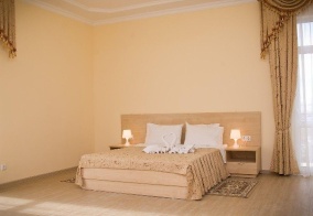 Отель PLAZA в Геленджике