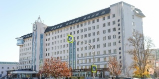 Старый Оскол: Отель Улыбка лидер