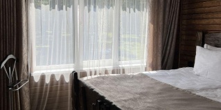 Архыз: Глэмпинг Sherwood Arkhyz chalet