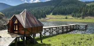 Усть-Коксинский район: Турбаза Медвежья гора в Усть-Коксе