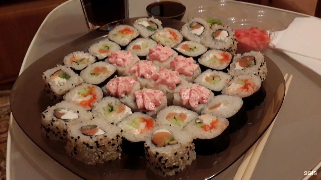 суши гедза новосибирск. суши роллы палочки. сайори суши в новосибирске на родниках. суши на горском новосибирск. сайори суши в новосибирске.