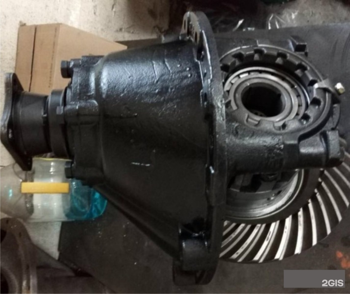 Редуктор митсубиси кантер. Редуктор митсубиси кантер фусо. Редуктор фусо кантер. Редуктор фусо кантер. Редуктор среднего моста hino 700.