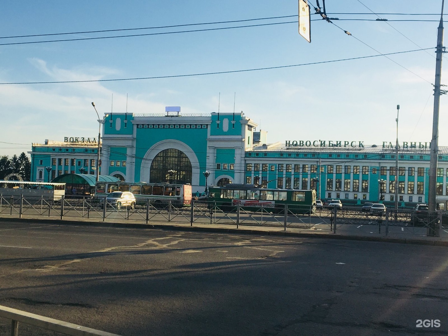 пригородный вокзал в новосибирске