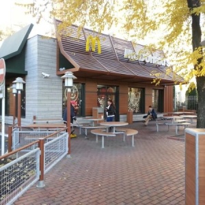 Фото от владельца McDonald`s, сеть ресторанов быстрого питания