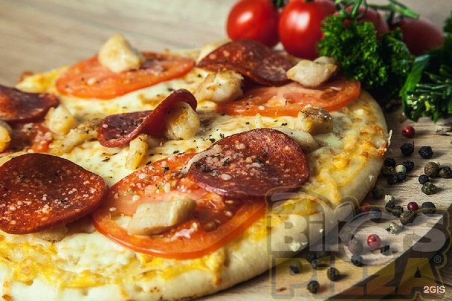 Bikers pizza. Пицца Чикен чиз. Байкерс пицца. Бикерс пицца Пермь. Байкер пицца Пушкина 80.