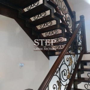 Фото от владельца STEP, салон лестниц