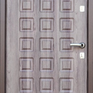 Фото от владельца Двериссимо, оптово-розничная компания по продаже стальных и межкомнатных дверей