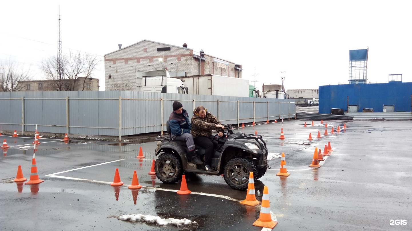Авиаторов 98 ярославль. Главная дорога Ярославль. Автошкола Главная дорога Ярославль. Автошкола Тверь на Бобкова Главная дорога